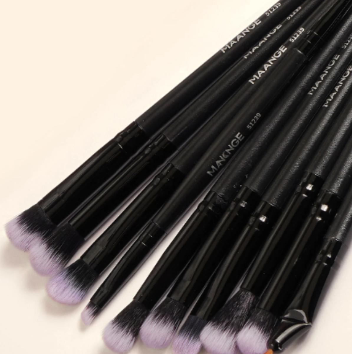 BROCHAS PARA ROSTRO Y OJOS 18 PZS