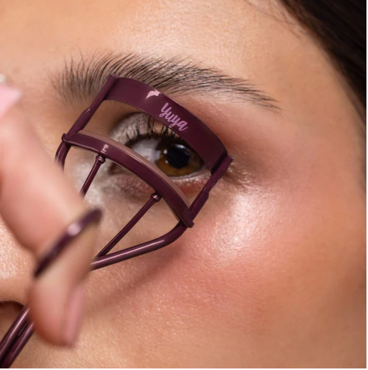 ENCHINADOR DE PESTAÑAS BORGOÑA