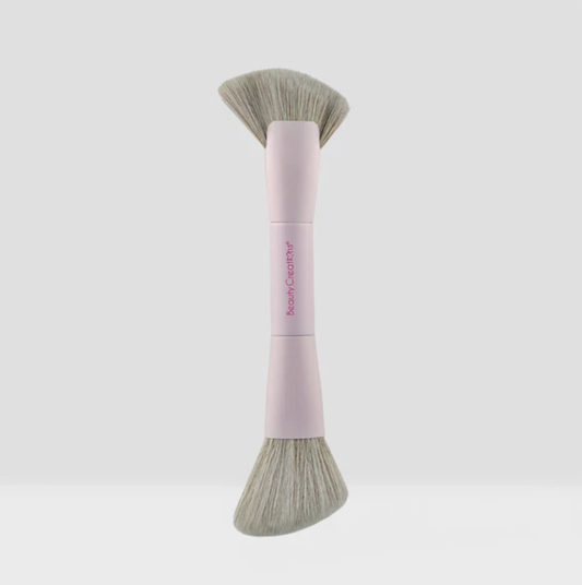 DUAL ENDED POWDER AND CREAM CONTOUR BRUSH | BROCHA PARA CONTORNO EN CREMA Y POLVO