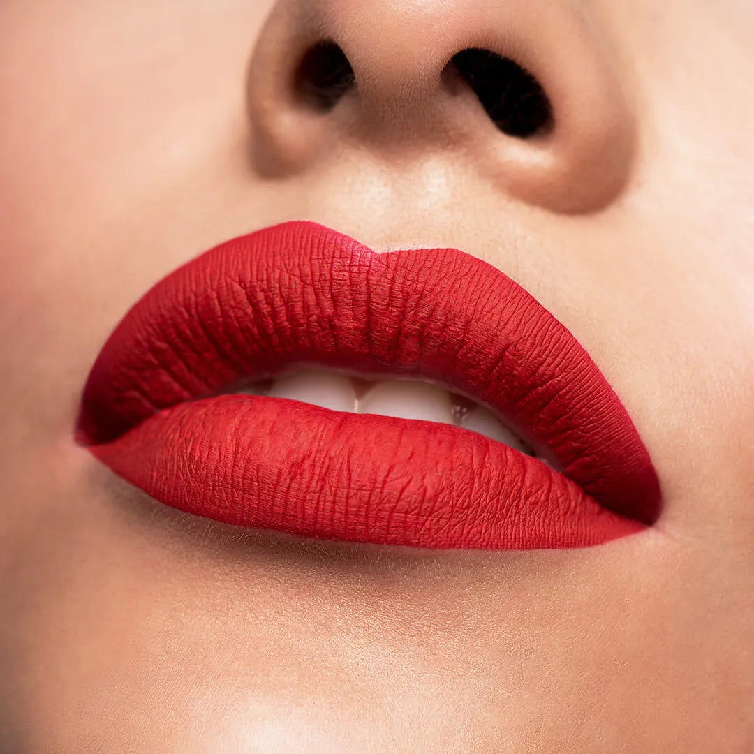 LABIAL MATTE EXPLICIT FEVER