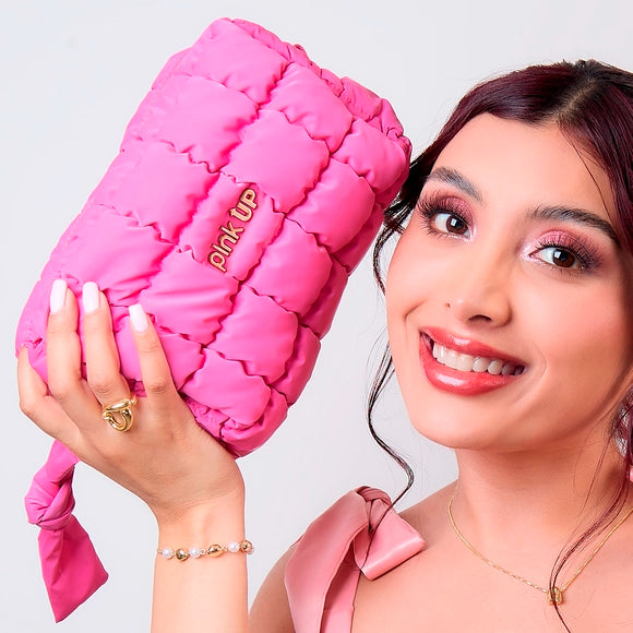 COSMETIQUERA PUFFER PINK EDICIÓN LIMITADA