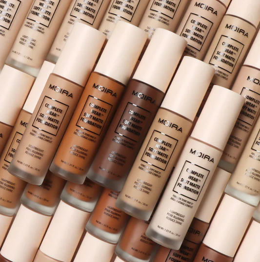 COMPLETE WEAR SOFT MATTE FOUNDATION | BASE DE MAQUILLAJE
