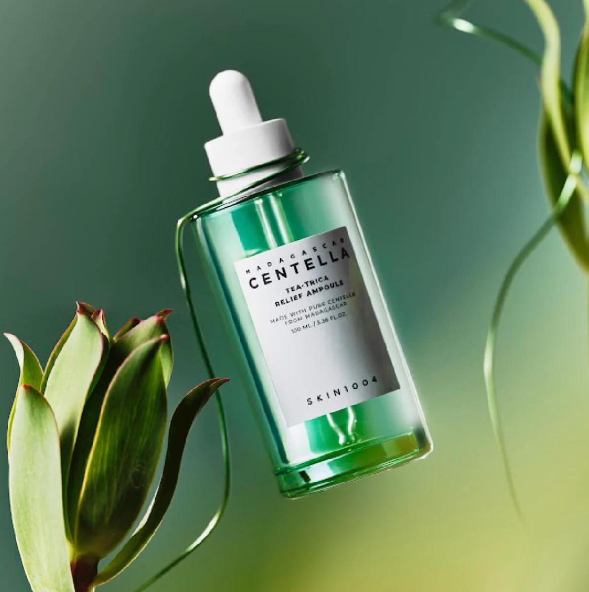 MADAGASCAR CENTELLA TEA-TRICA RELIEF AMPOULE 100ML- (Suero Antiacné)