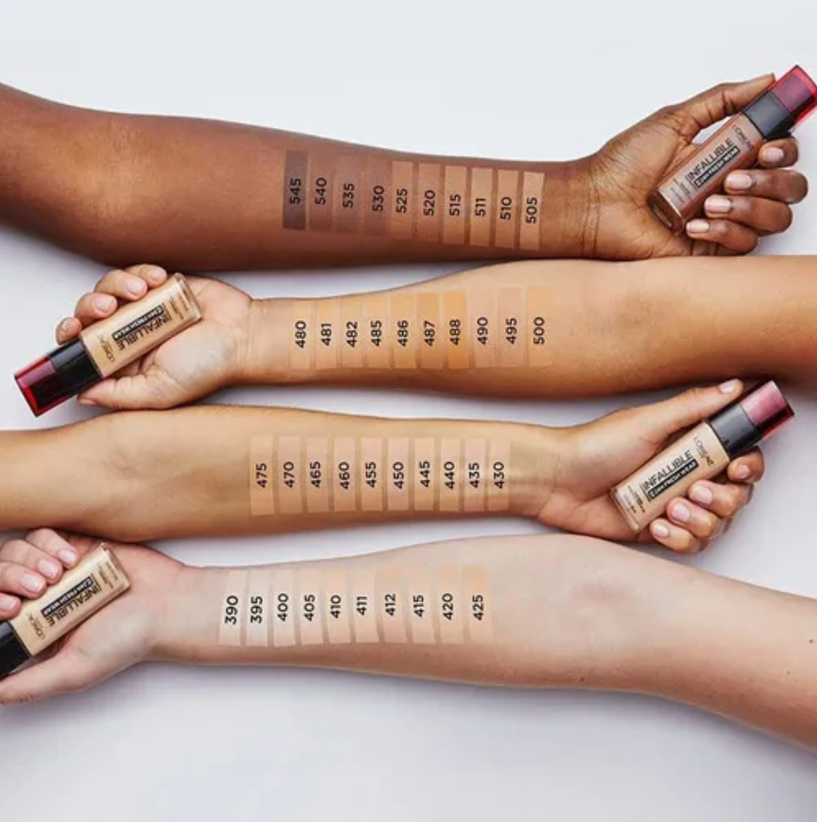 INFALLIBLE 32H FRESHWEAR + VITAMIN C | BASE DE MAQUILLAJE