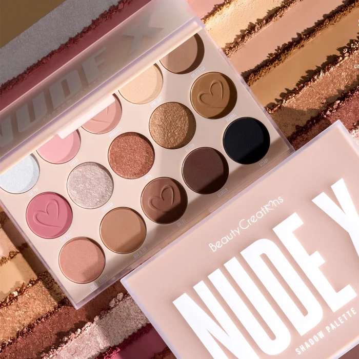 PALETA DE SOMBRAS NUDE X 15 TONOS