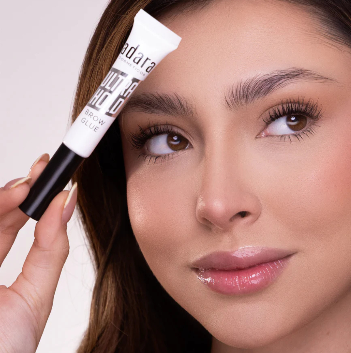 ULTRA HOLD BROW GLUE | GEL FIJADOR PARA CEJAS