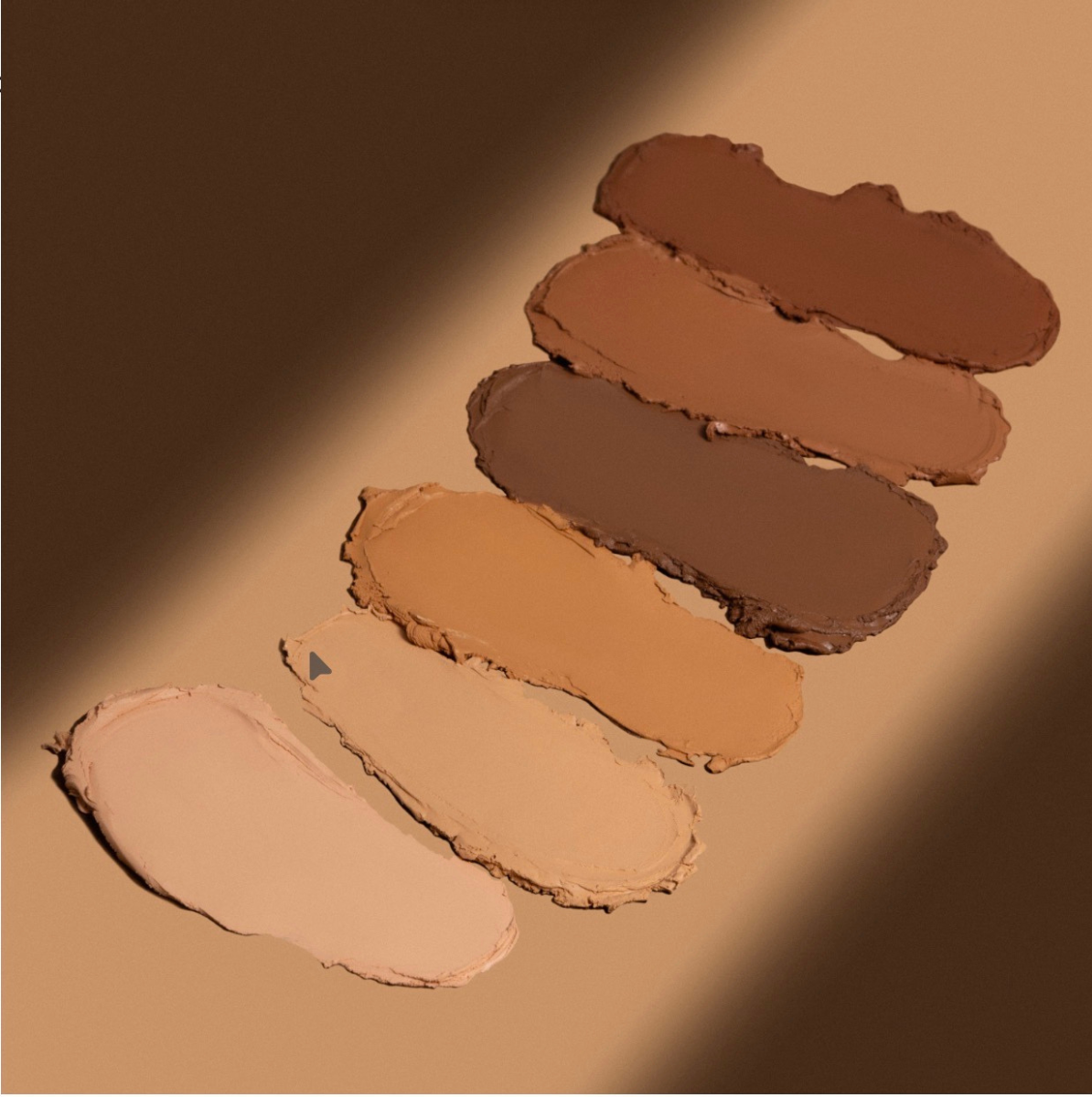 CREAMY CONTOUR PALETTE | PALETA DE CONTORNOS EN CREMA