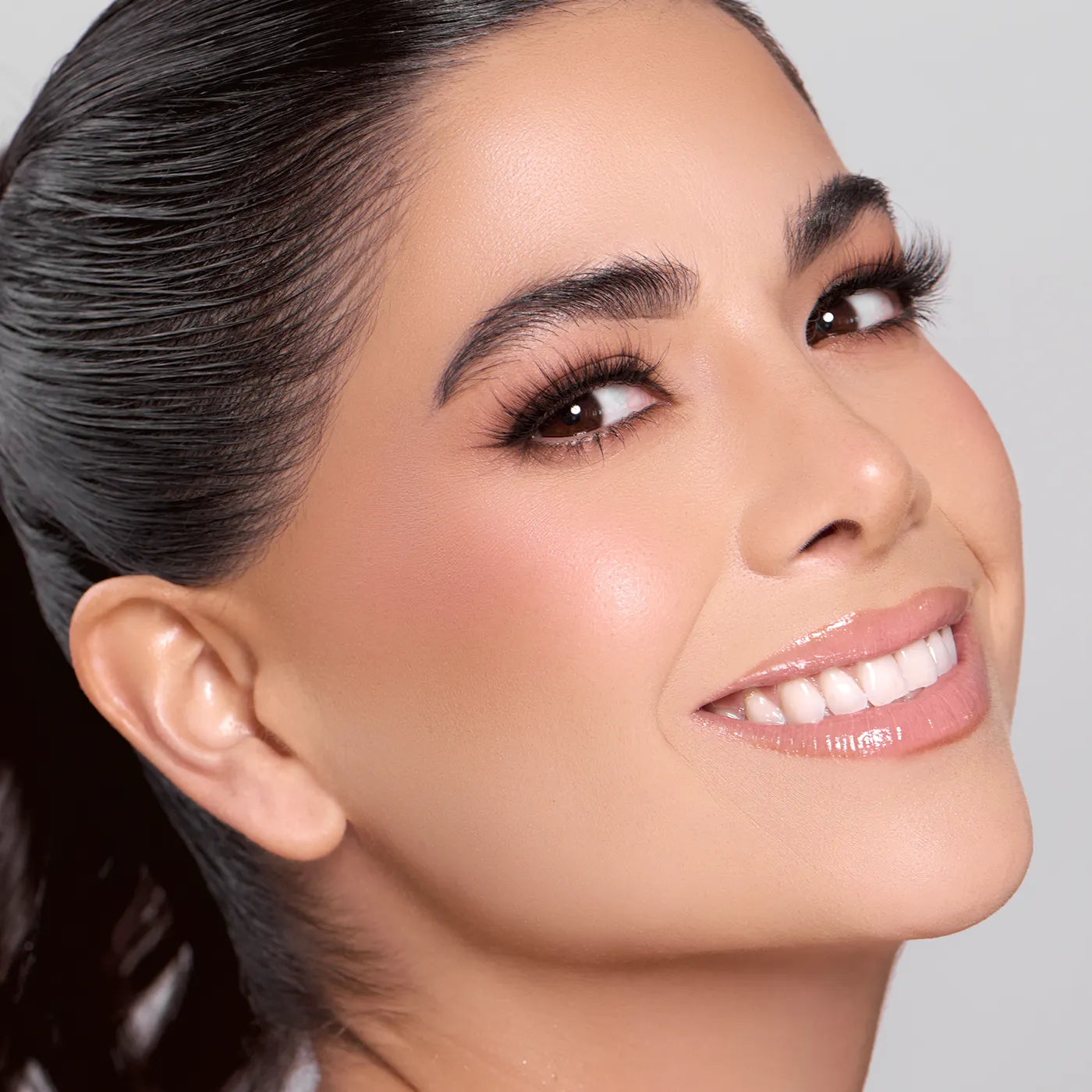 GLAM FOR DAYS LASHES- ANAHÍ