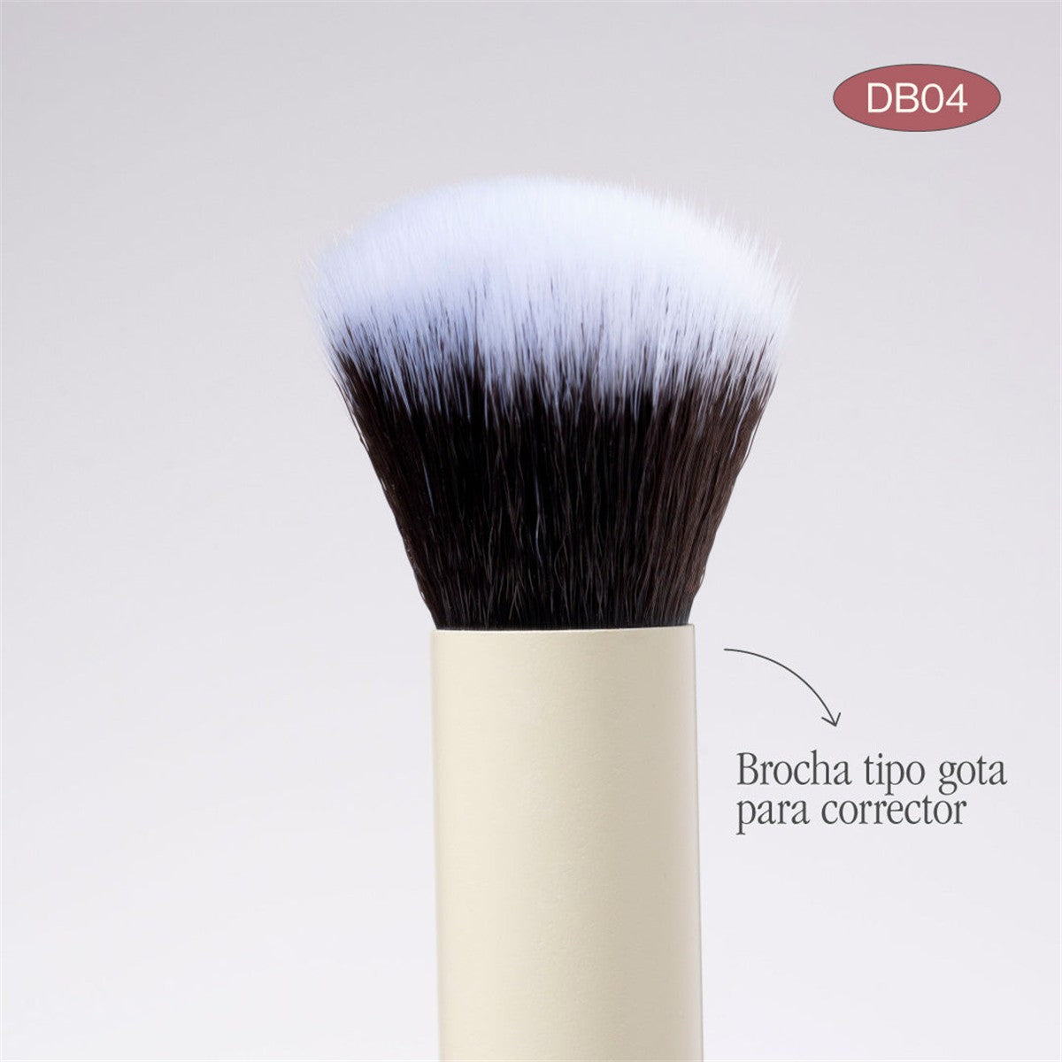 DUO GLAM DB04 | BROCHA KABUKI PARA BASE Y CORRECTOR — imagen 2