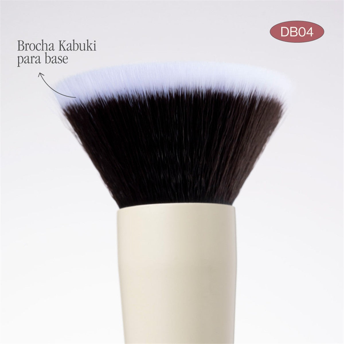 DUO GLAM DB04 | BROCHA KABUKI PARA BASE Y CORRECTOR — imagen 3